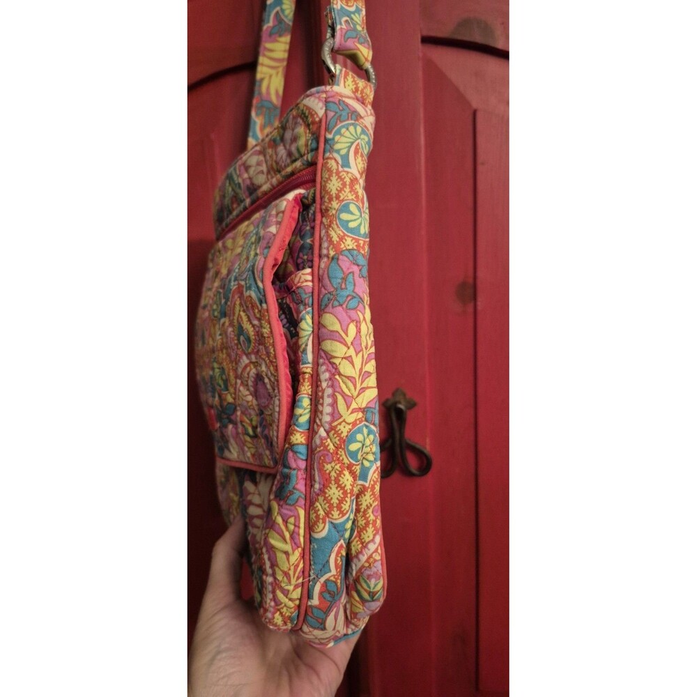 Vera Bradley Paisley In Paradise Large Hipster/Crossbody Shoulder Purse Zip EUC - Picture 2 of 6
